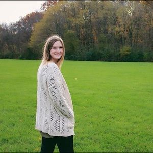 Meet your Posher, Larah